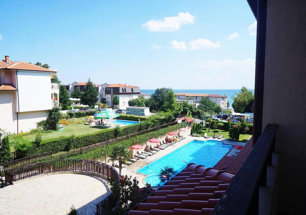 Dom-El Real Apartments Amphora Sveti Vlas Exterior photo